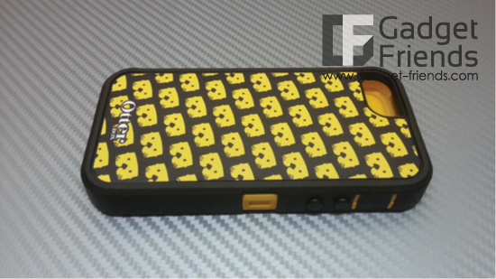 Otterbox iPhone 5 Defender Otter Character Case Otto Pattern ของแท้ 100% เคสมือถือ เคส iPhone5 สุดแจ่มมาพร้อมกับ Grip และลวดลายแมวน้ำตามแบบฉบับ Otterbox เท่โดดเด่นพร้อมการปกป้องสูงสุด 3 ชั้น สะดวกพกพา